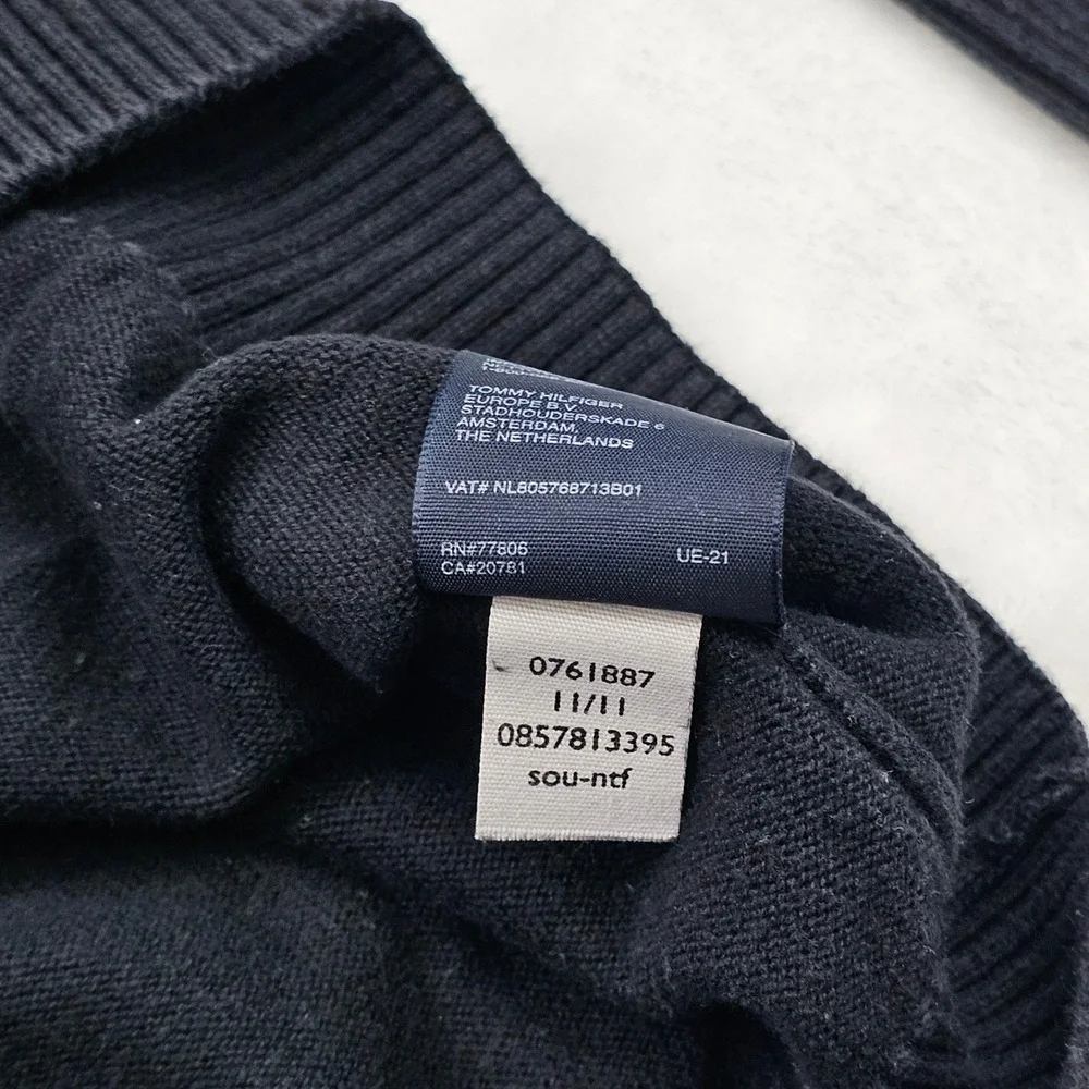 Tommy Hilfiger Sweater Mens Large Black Crewneck Logo Pullover Preppy Minimalist